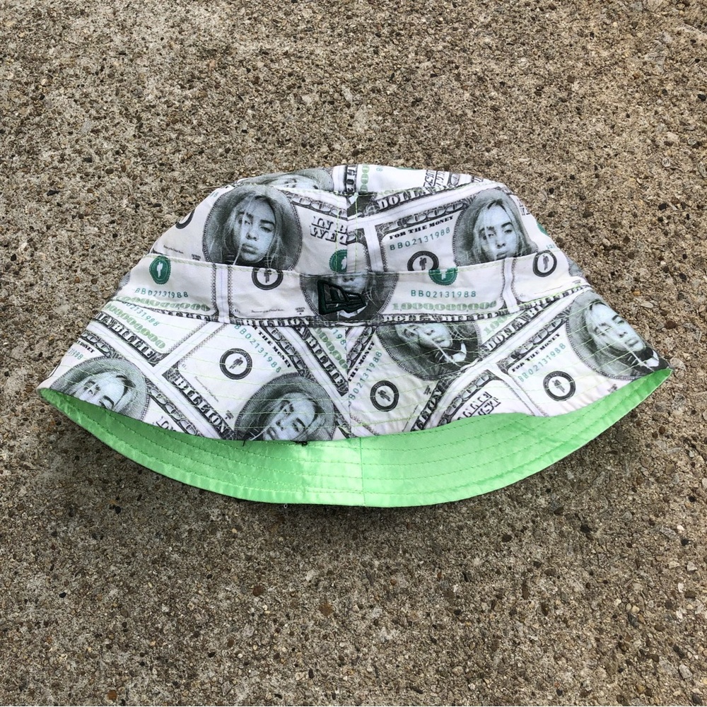 Billie Eilish x New Era “Dollar” reversible bucket hat